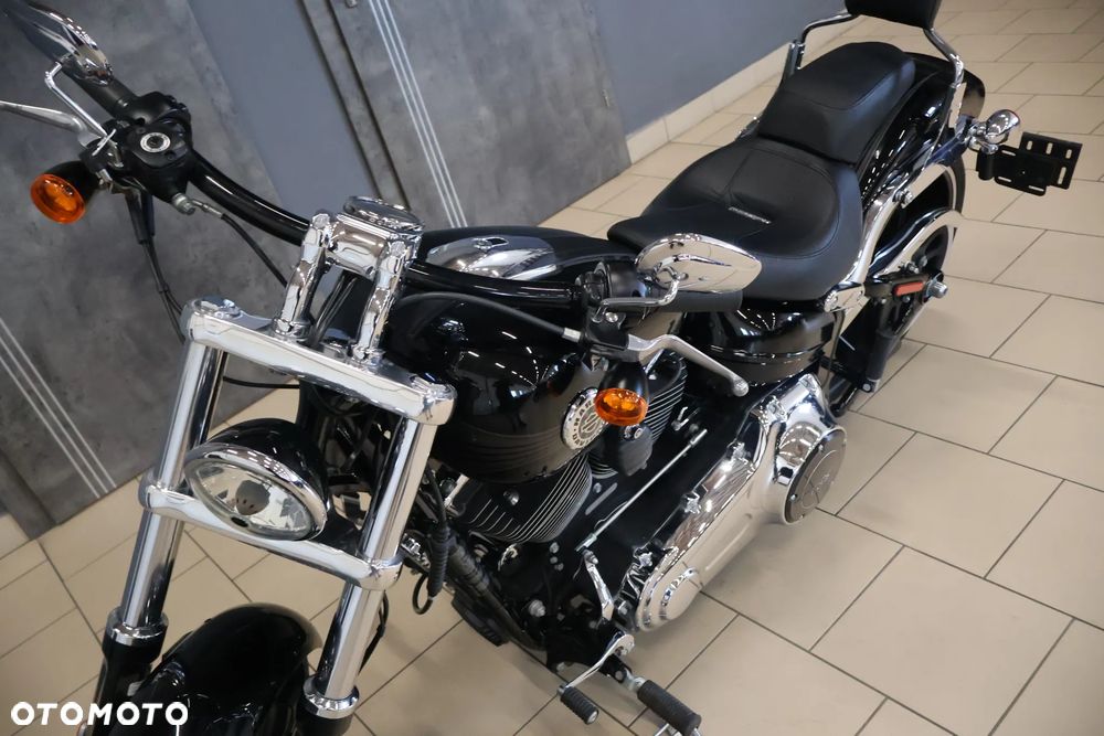Harley-Davidson FXSB Breakout - 34