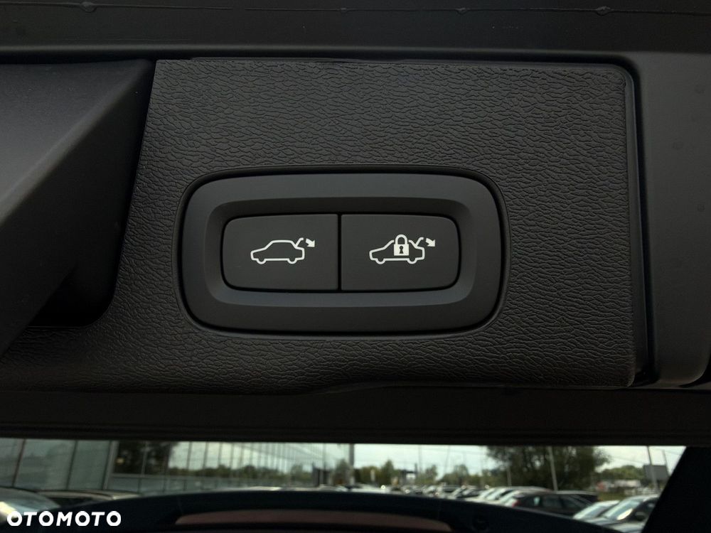 Volvo XC 60 - 31