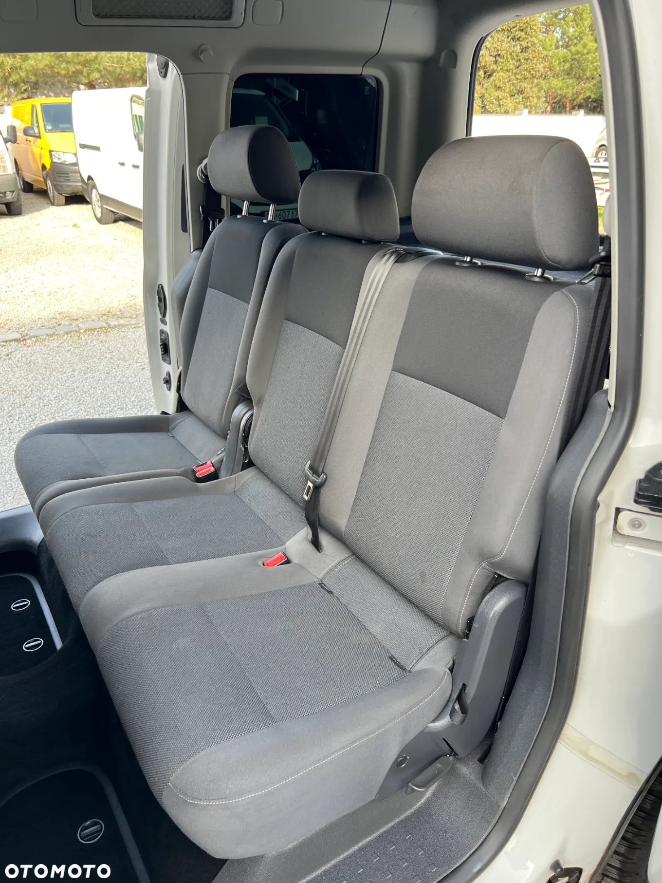 Volkswagen Caddy 1.6 TDI Comfortline - 22