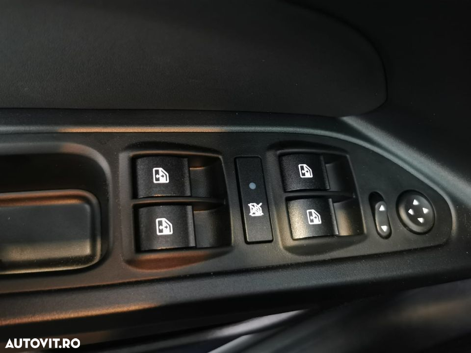 Fiat Tipo - 18