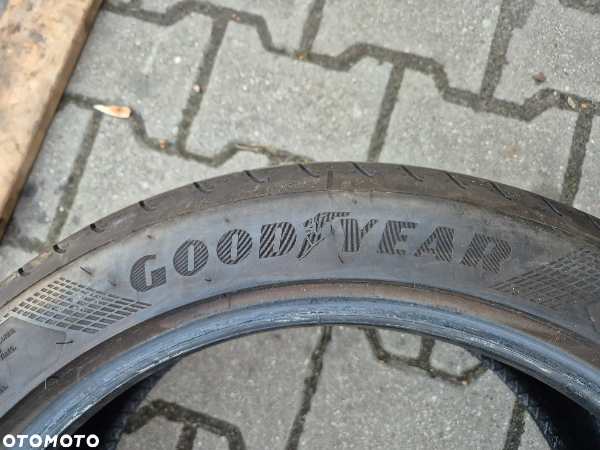 OPONA LETNIA GOOD YEAR 225/45 R17 NOWE DEMO  DOT 4523 - 3