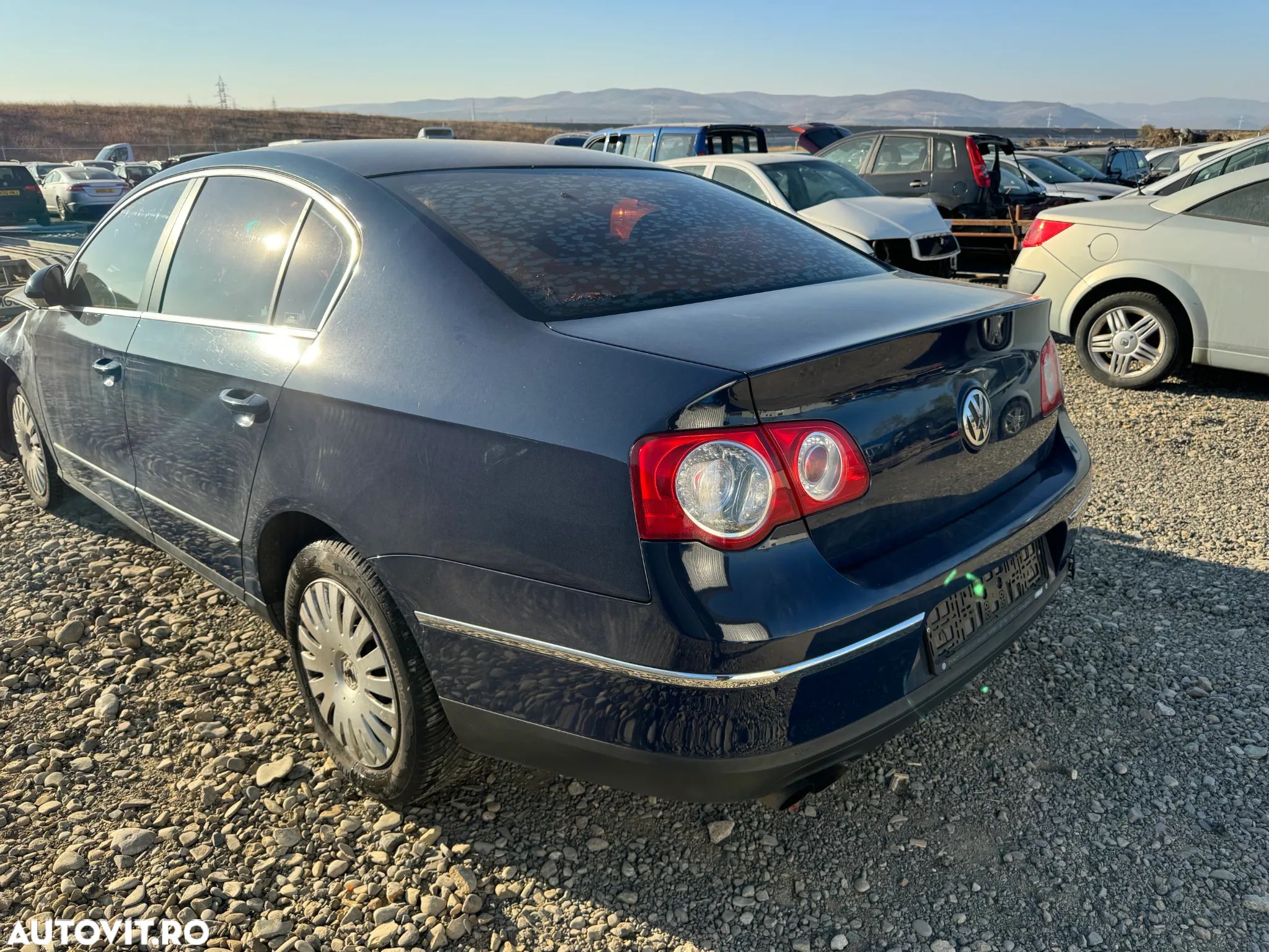 Dezmembram VW PASSAT B6 berlina 2.0 FSI BVY - 1