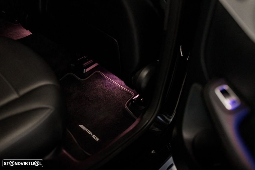 Mercedes-Benz GLC 300 - 23