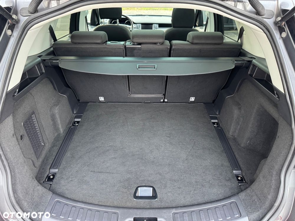 Land Rover Discovery Sport TD4 HSE Luxury - 37