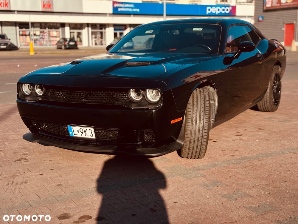 Dodge Challenger 3.6 SXT Plus - 2