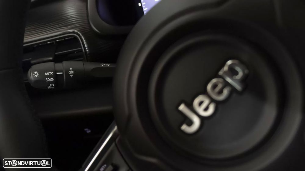 Jeep Avenger 1.2 GSE T3 Altitude - 22