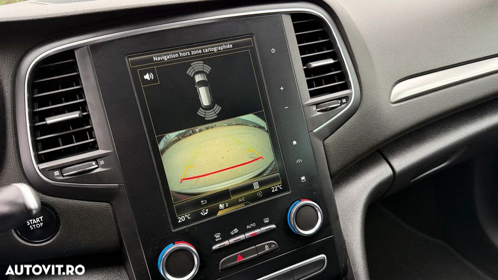 Renault Megane TCe 140 GPF EDC INTENS - 13