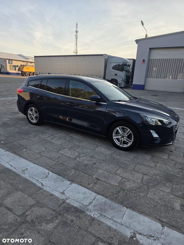 Ford Focus - 11