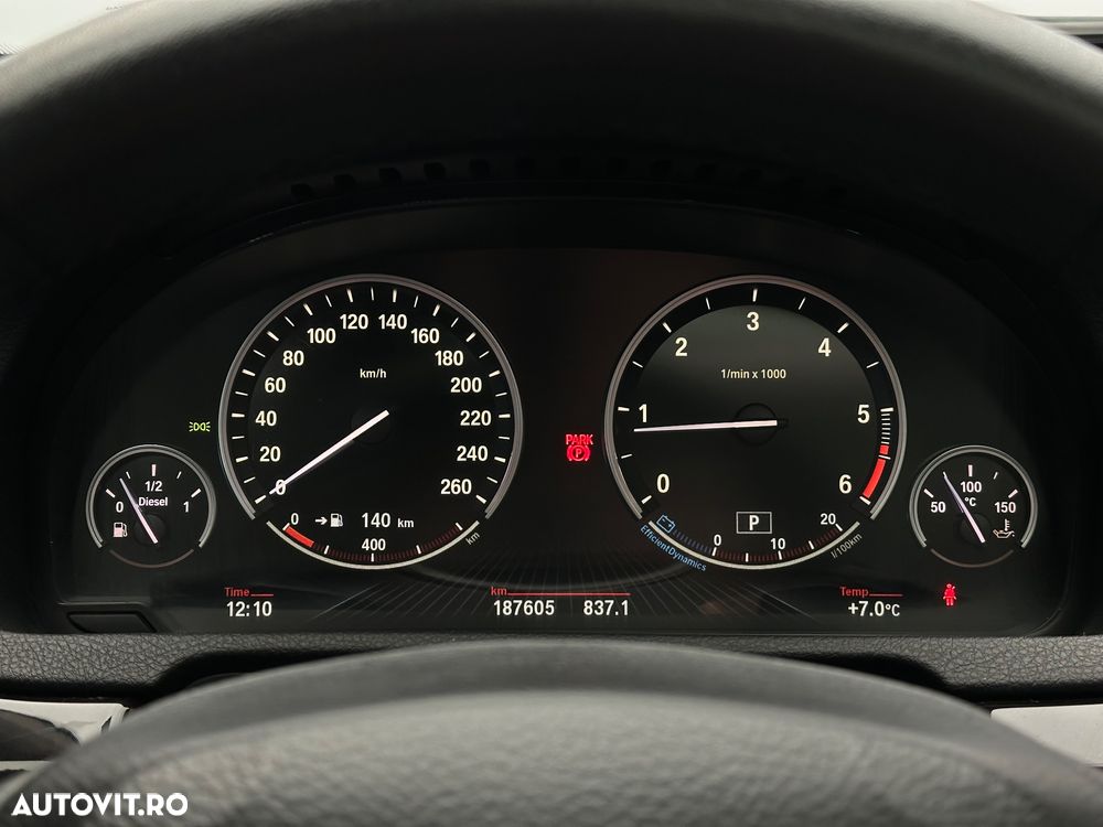 BMW Seria 5 520d - 10