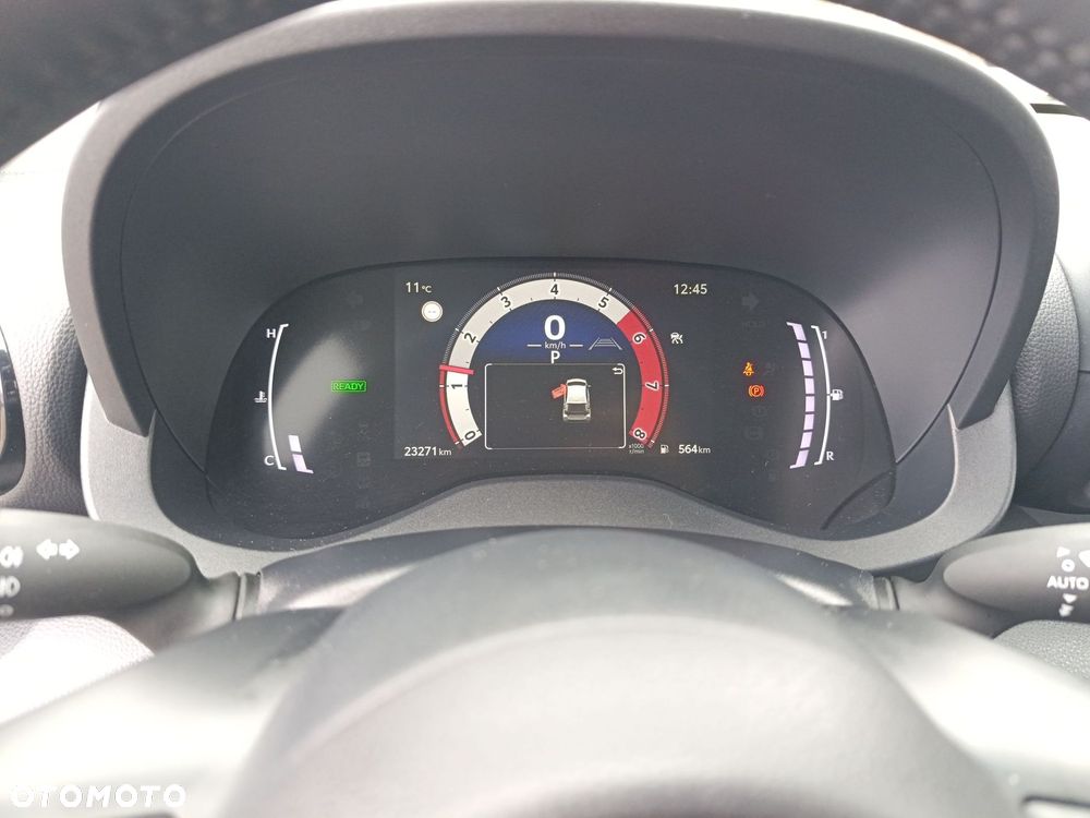 Toyota Yaris Hybrid 1.5 Style - 28