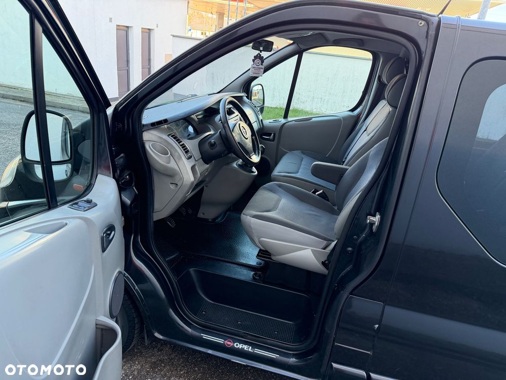 Opel Vivaro LONG - 19