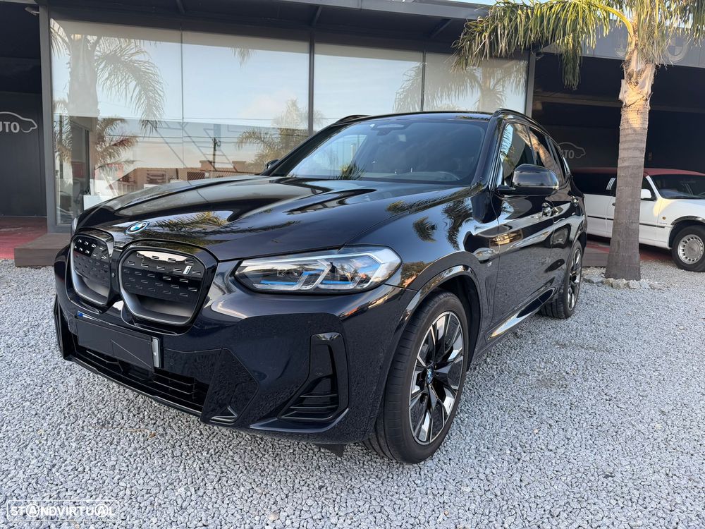 BMW iX3 M Sport Impressive - 2