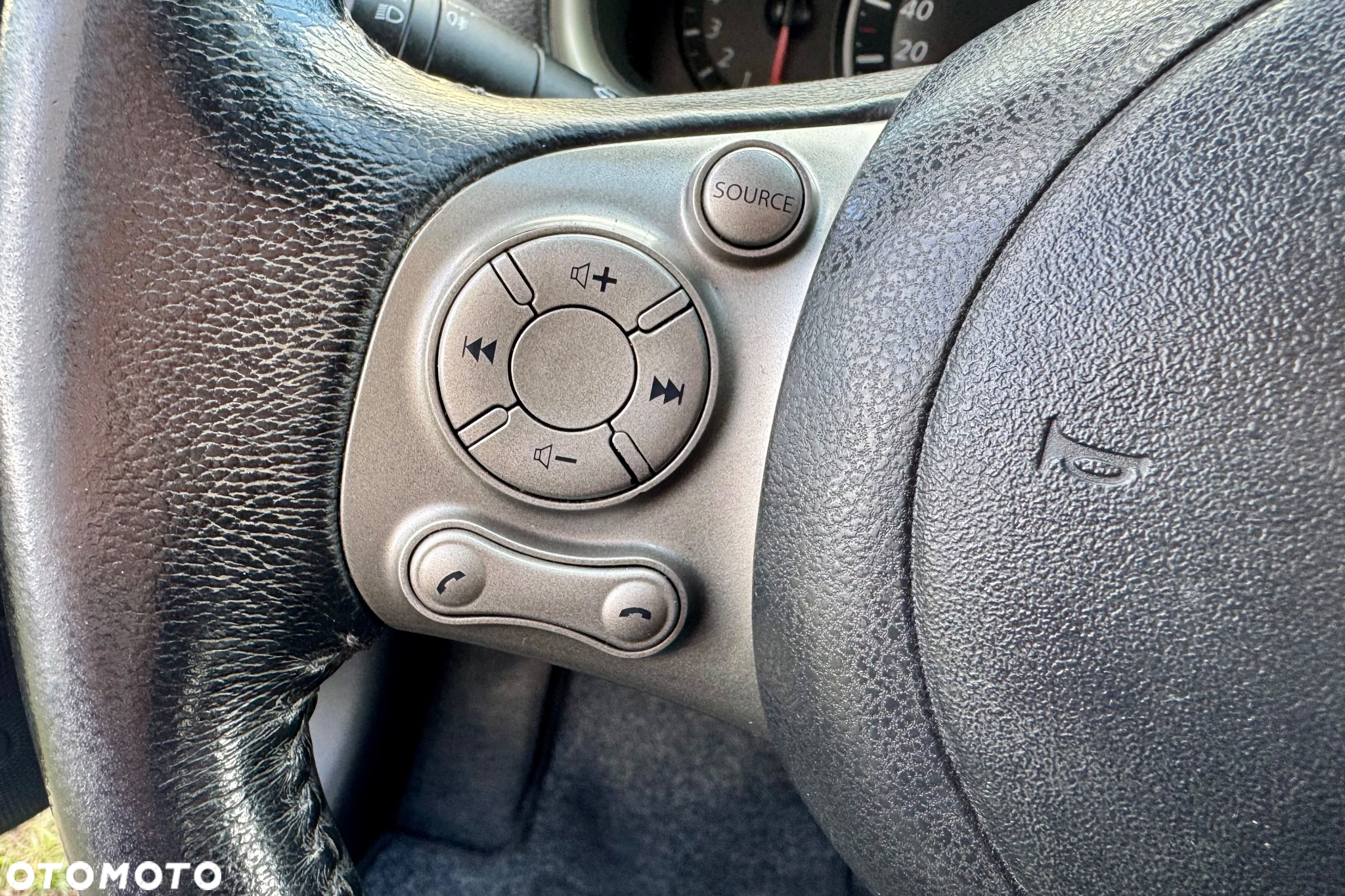 Nissan Micra 1.2 Tekna - 29