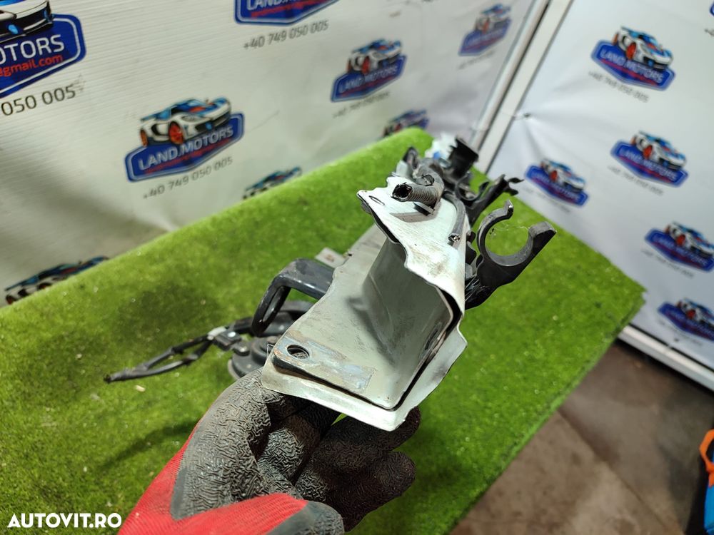 INCUIETOARE CAPOTA TOYOTA AVENSIS 2.0 DIESEL 2015 COD OEM 23208 / 2012-2018 - 5