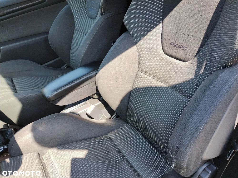Opel Astra 1.8 Sport - 17