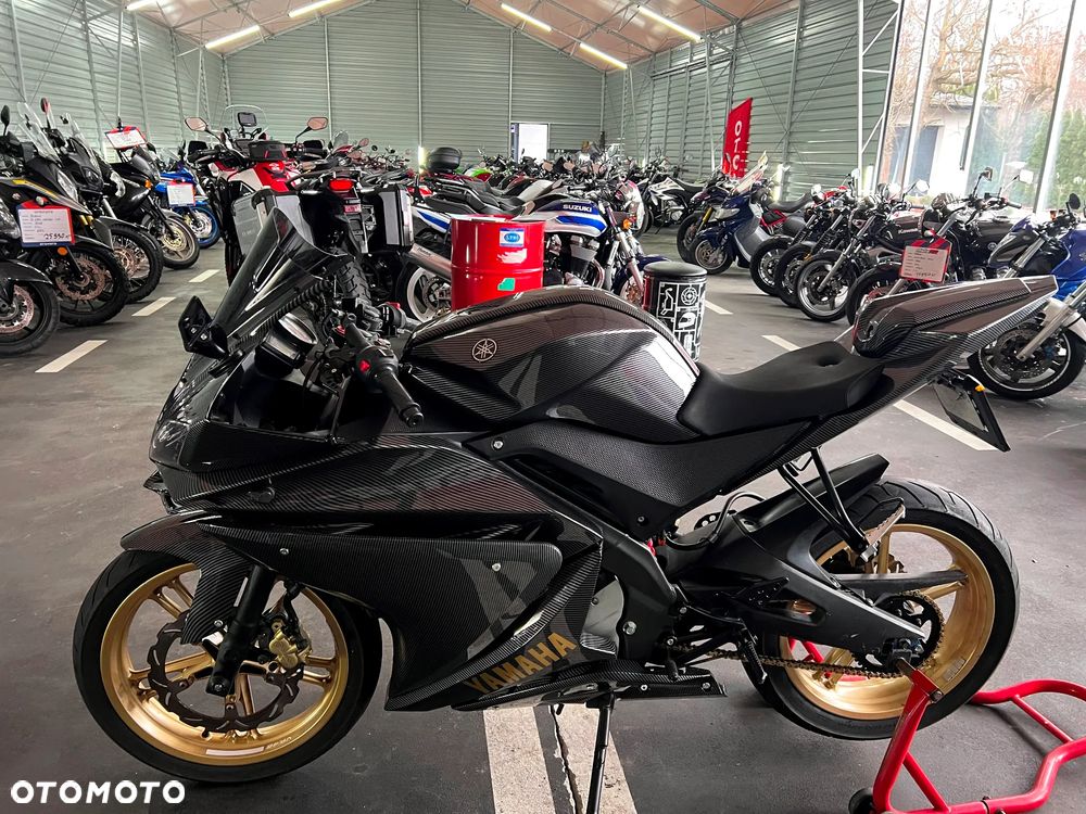 Yamaha YZF - 13