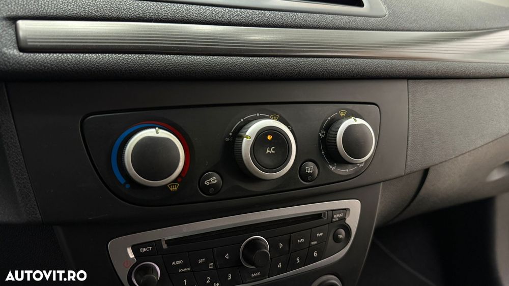 Renault Megane 1.6 16V Dynamique - 18