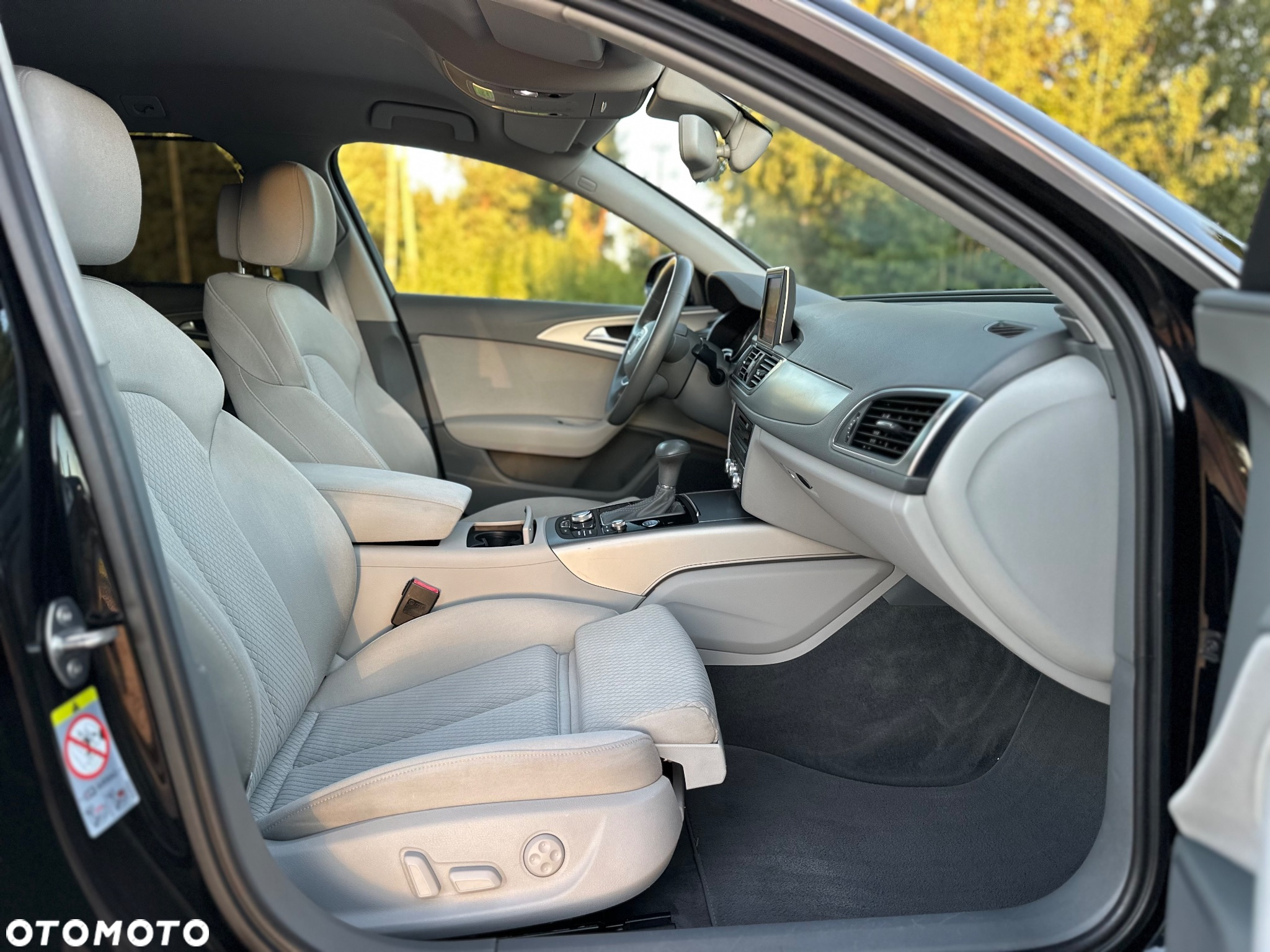 Audi A6 Avant - 13