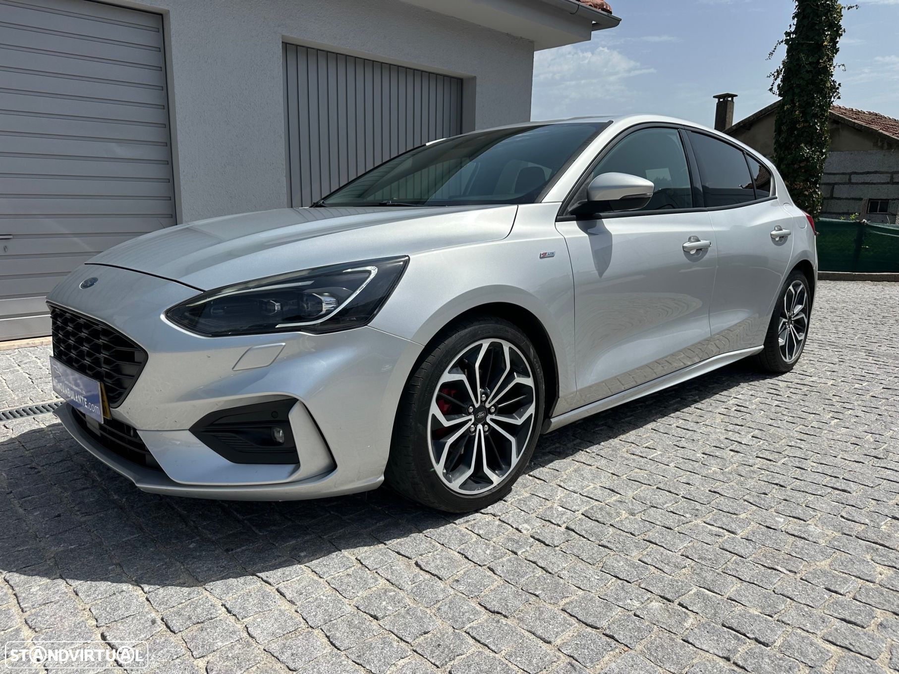 Ford Focus 1.5 TDCi EcoBlue ST-Line - 1