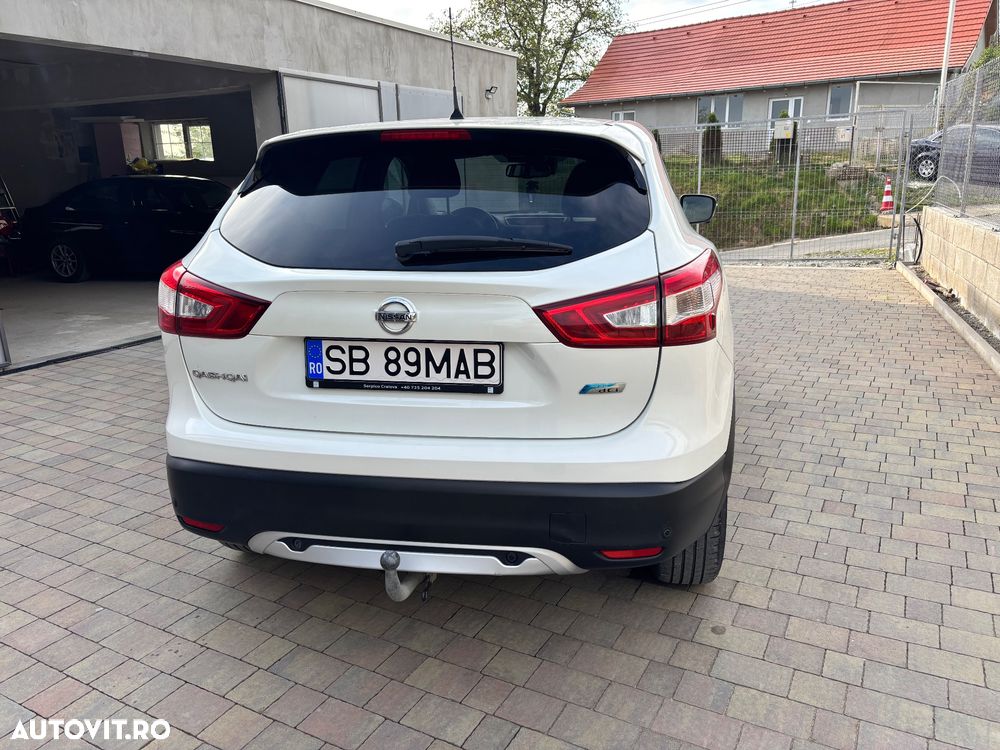 Nissan Qashqai 1.6 DCI Start/Stop Tekna - 4