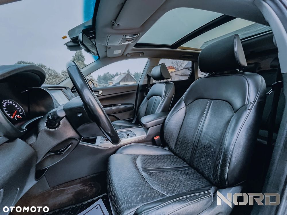 Kia Optima Plug-in Hybrid - 13