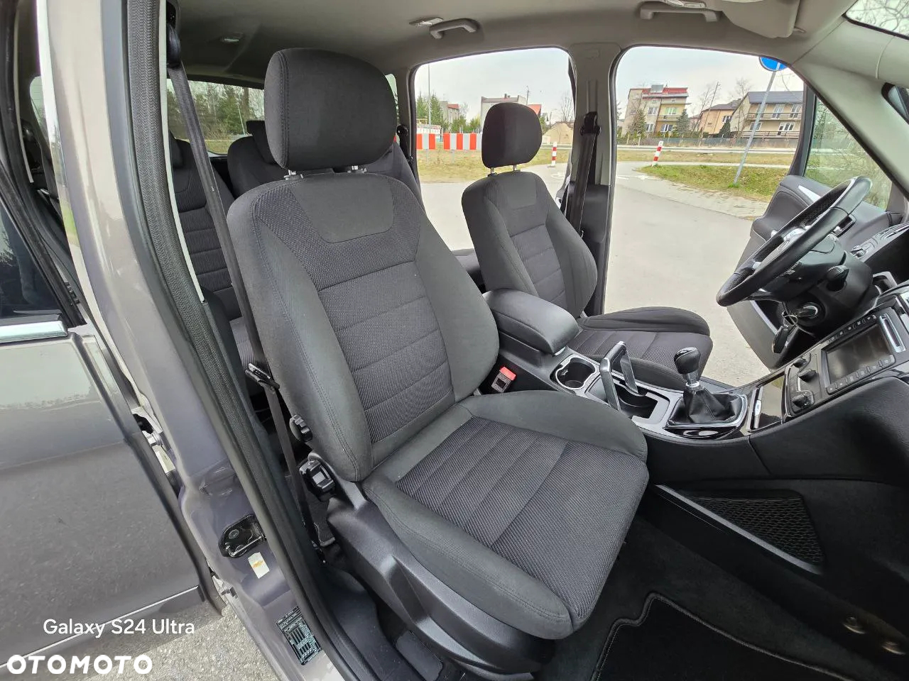Ford S-Max 2.0 TDCi DPF Titanium - 11