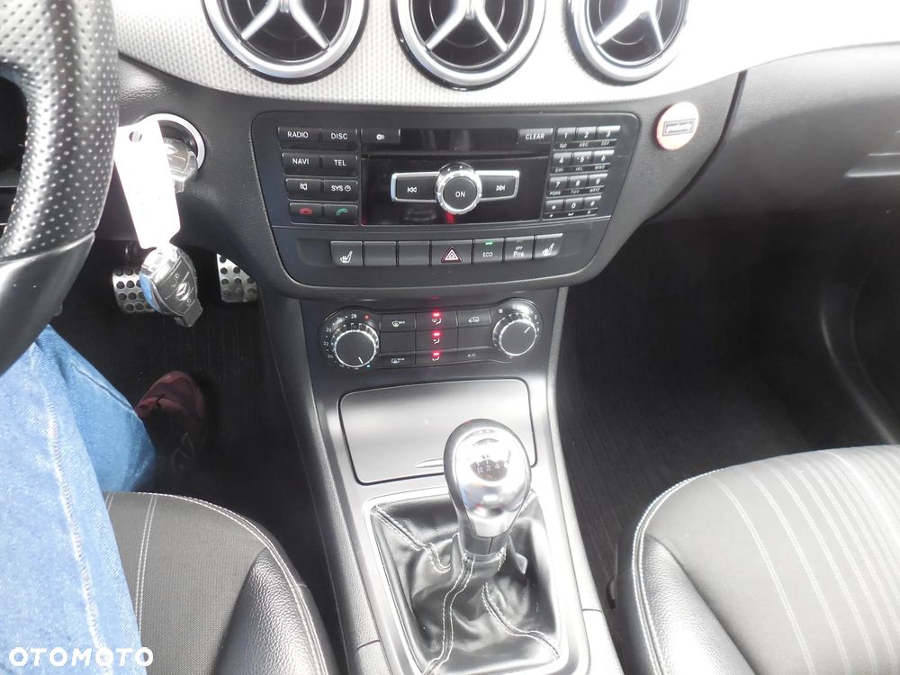 Mercedes-Benz Klasa B - 23