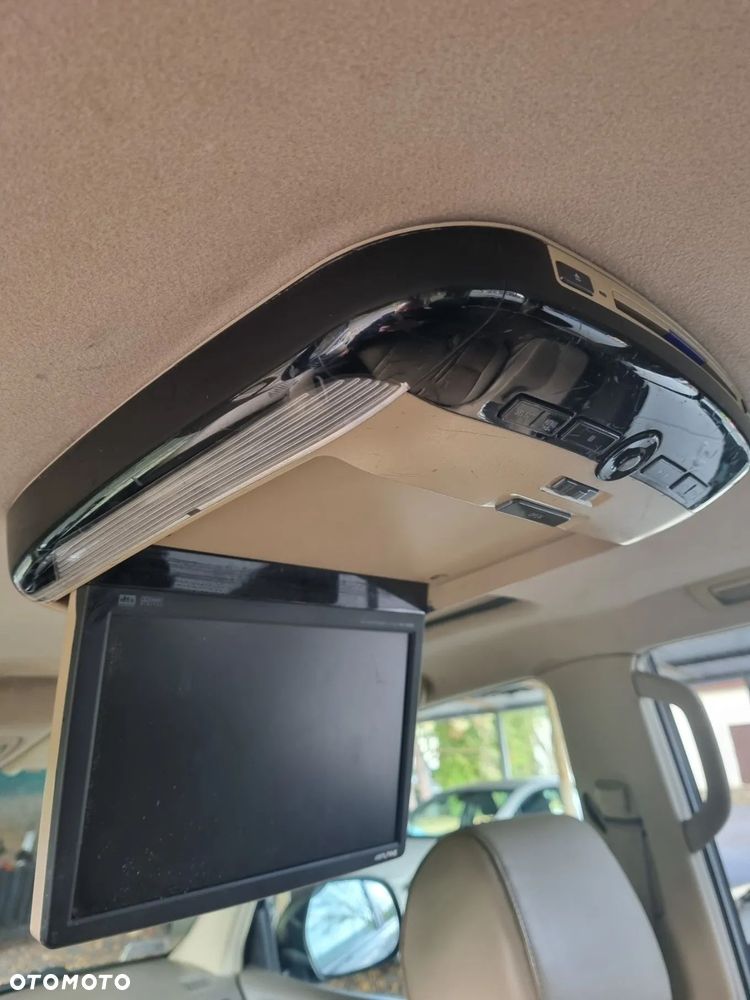 Toyota Land Cruiser - 15