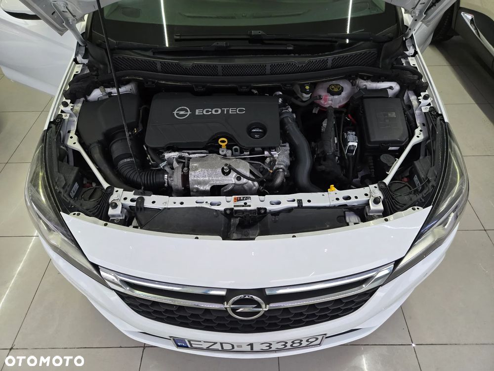 Opel Astra 1.6 CDTI Sport - 19