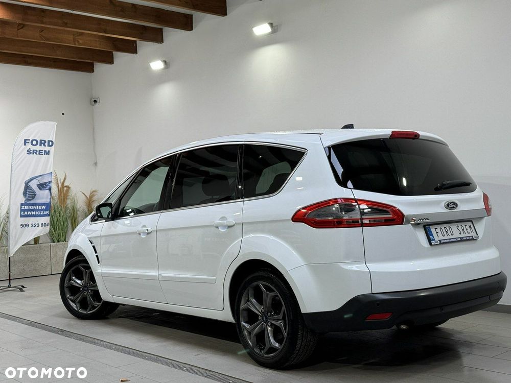 Ford S-Max 2.0 TDCi DPF Titanium - 15