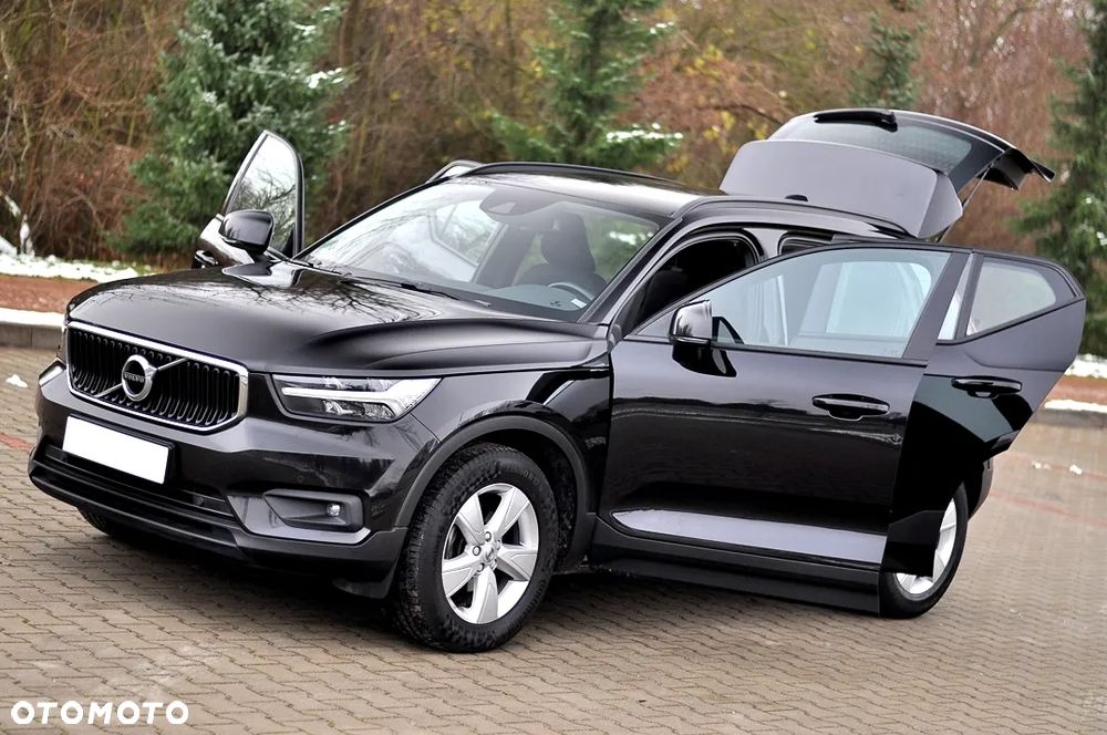 Volvo XC 40 T3 Momentum Pro - 19