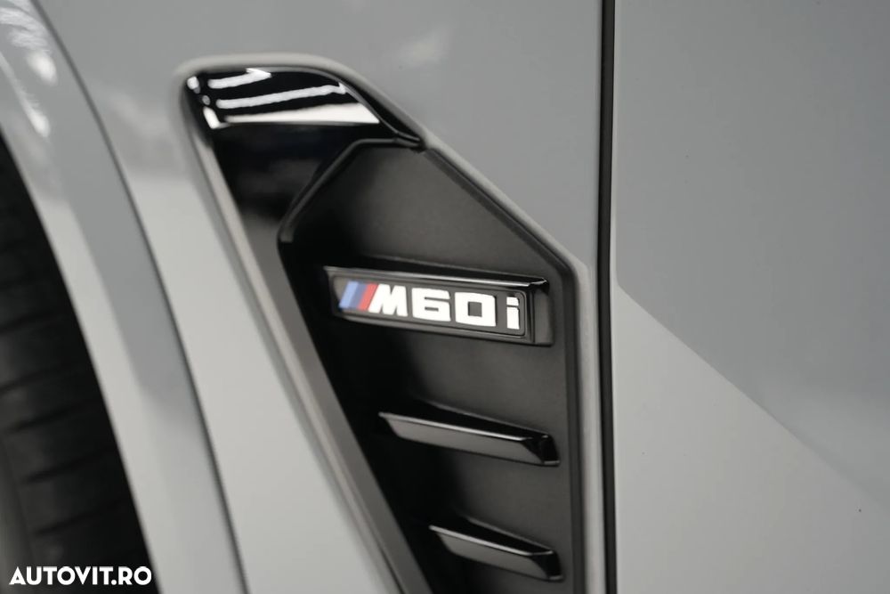 BMW X5 M M60i xDrive - 8