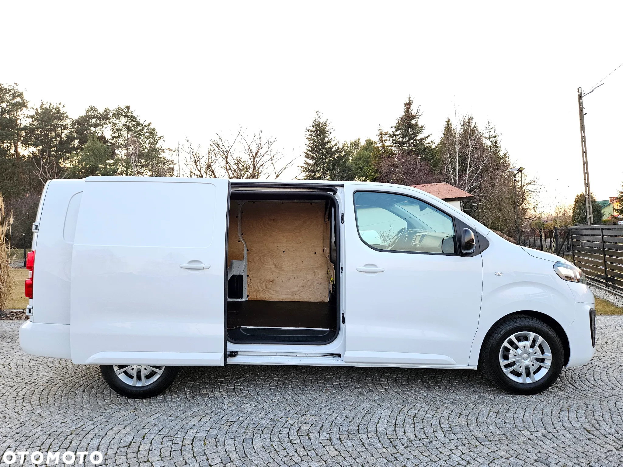 Opel VIVARO L2H1 - 37