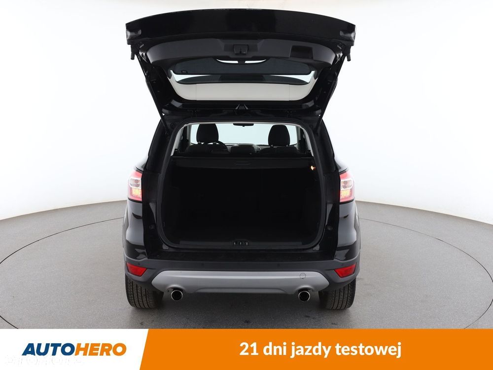 Ford Kuga - 16