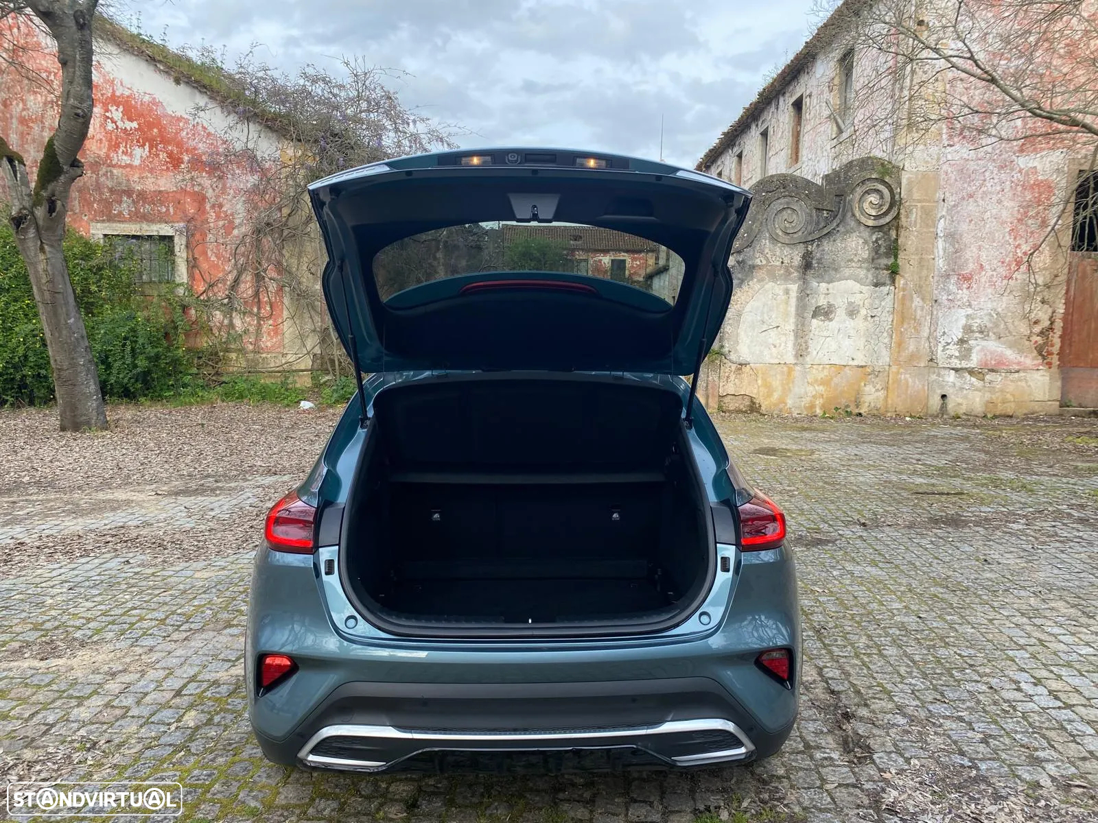 Kia XCeed 1.0 T-GDI Dynamic - 30