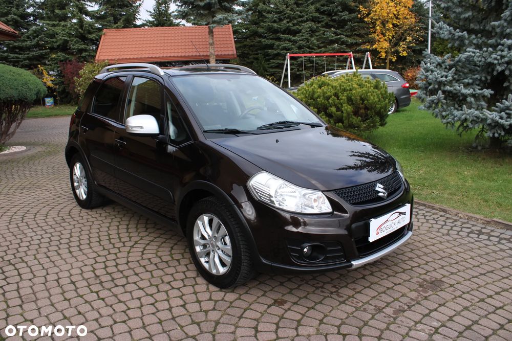 2013 Suzuki SX4, photograph 11