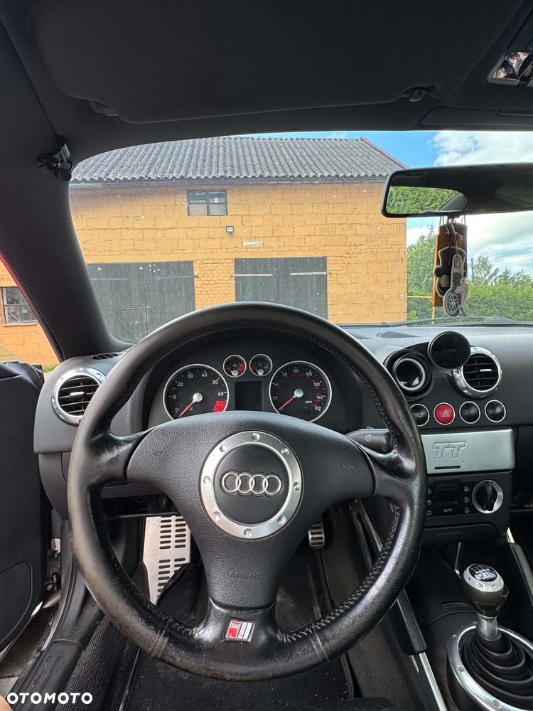 Audi TT Coupé 1.8 T - 8
