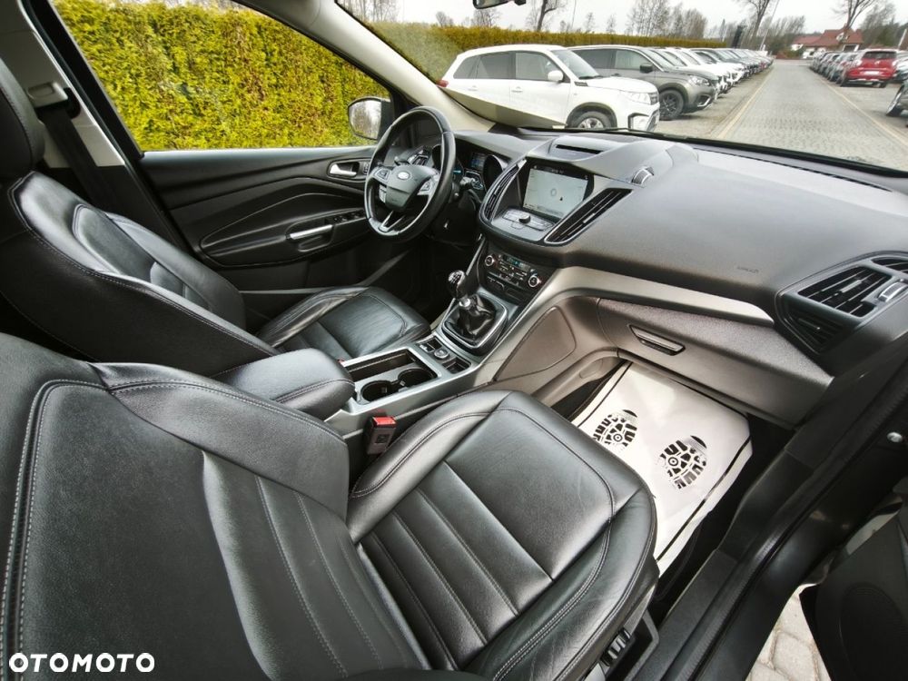 Ford Kuga - 9