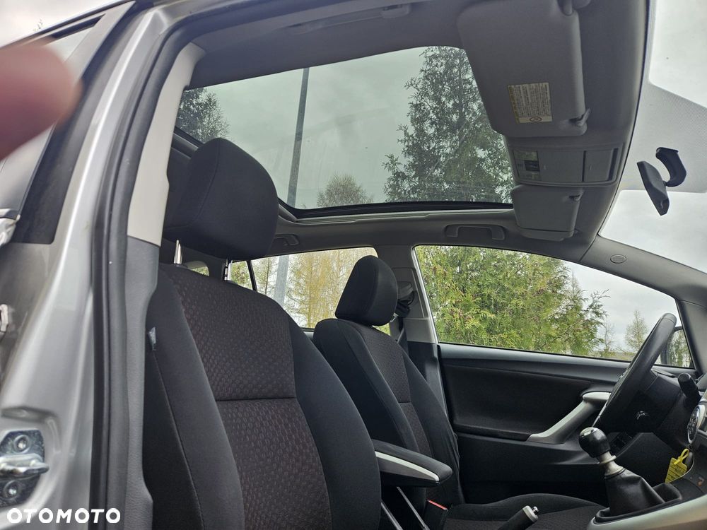 Toyota Verso 1.8 5-Sitzer Life - 14