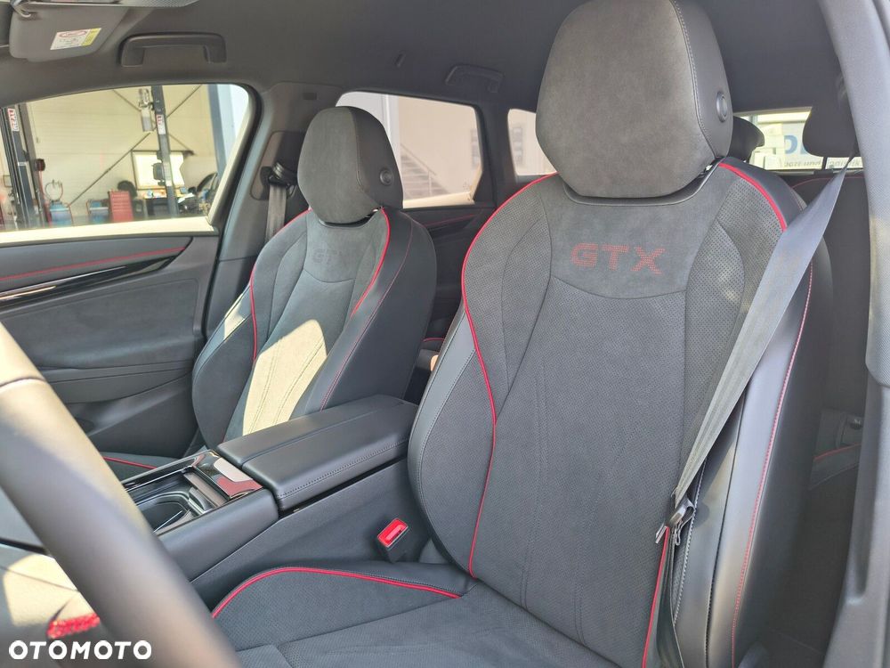 Volkswagen ID.7 86kWh GTX Plus 4Motion - 17