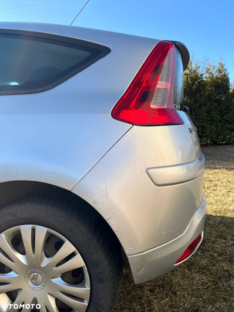 Citroën C4 1.6 16V Impress - 8