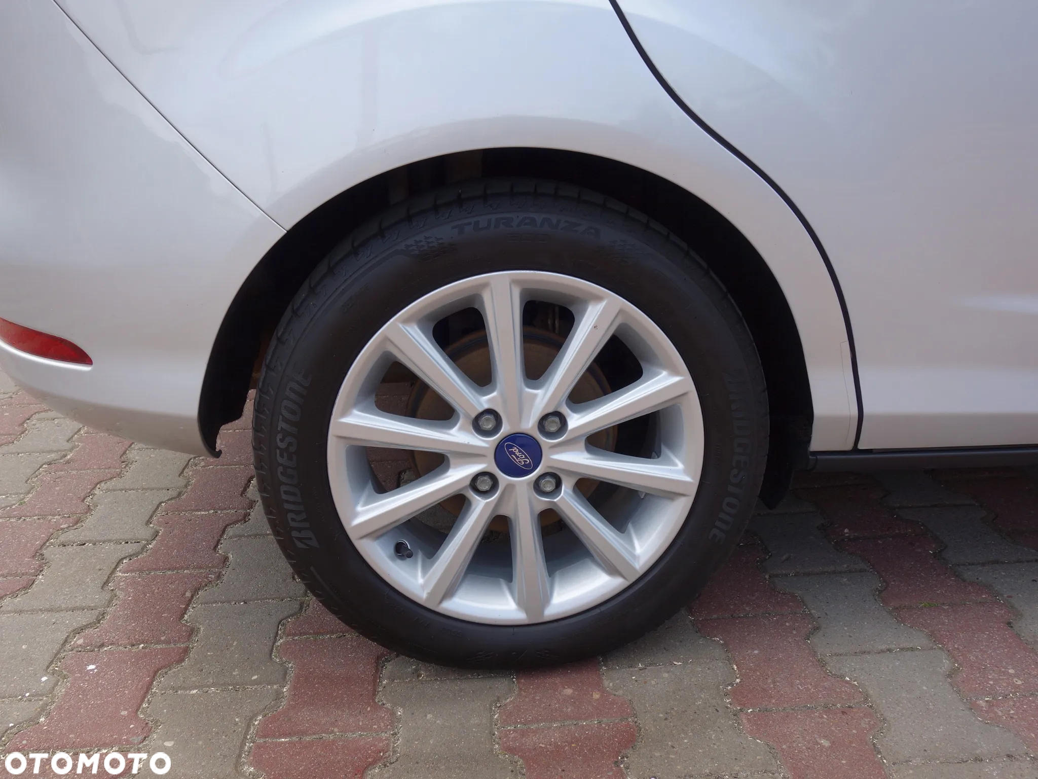 Ford B-MAX 1.6 TDCi Titanium - 9
