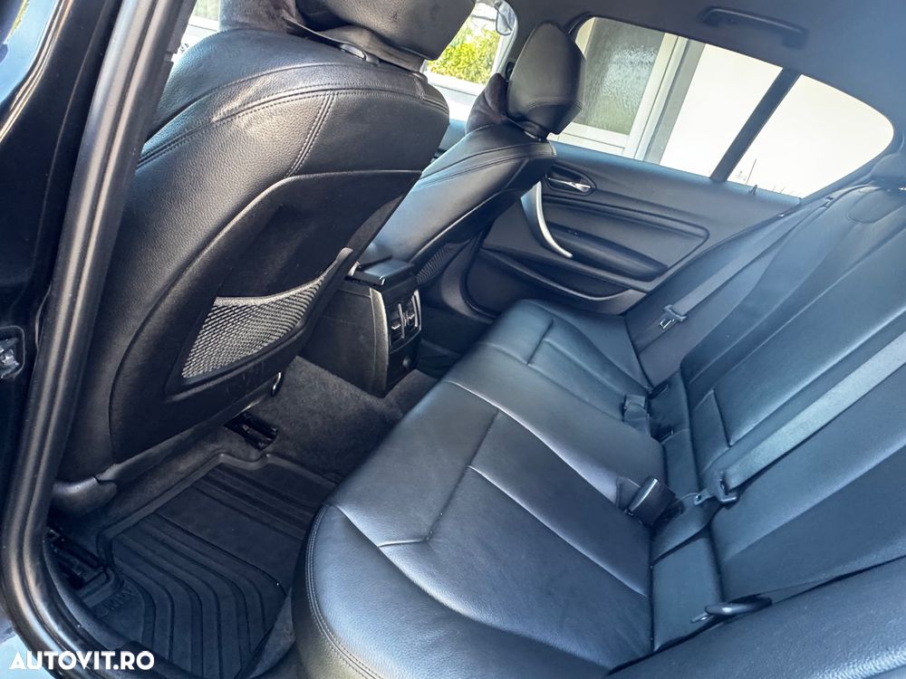 BMW Seria 1 120d Aut. Sport Line - 12