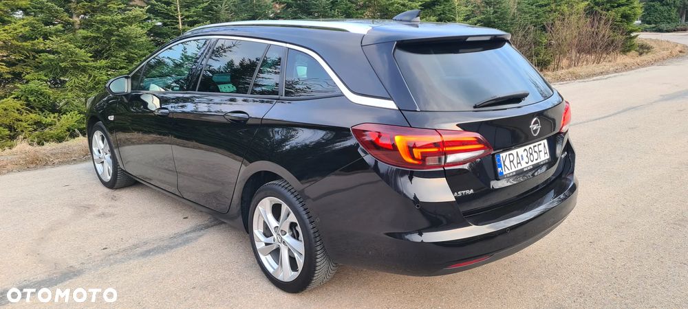 Opel Astra 1.4 Turbo Innovation - 4