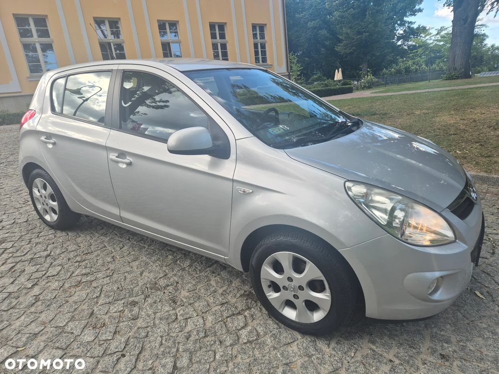 Hyundai i20 1.4 Automatik Comfort - 4