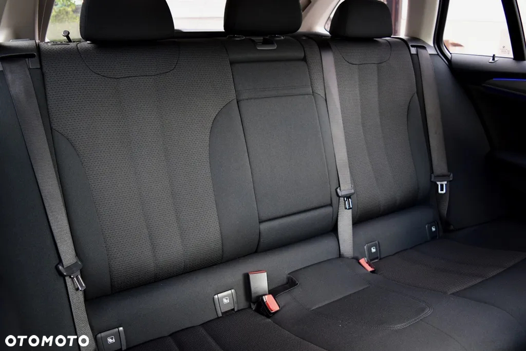 BMW Seria 5 - 33