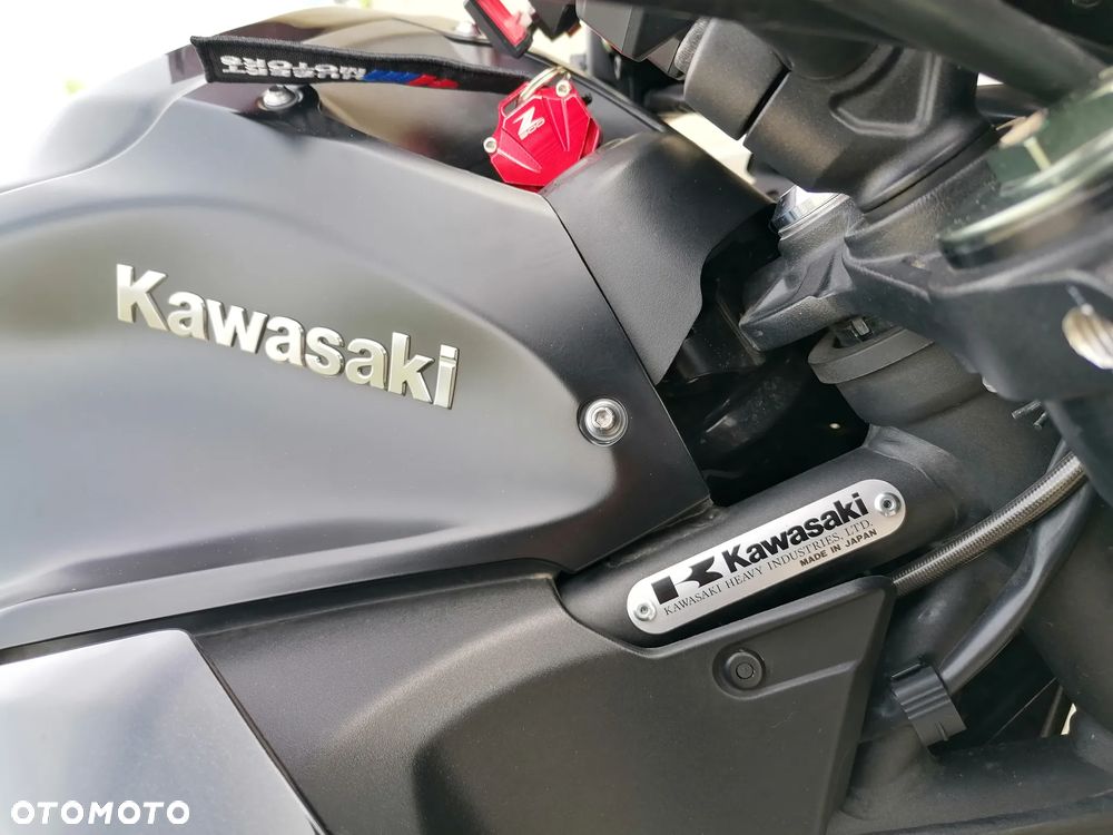 Kawasaki Z 900 - 15