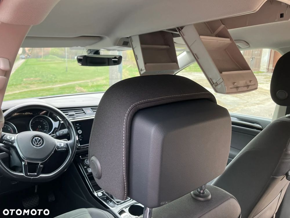 Volkswagen Touran 1.5 TSI EVO Highline DSG - 17