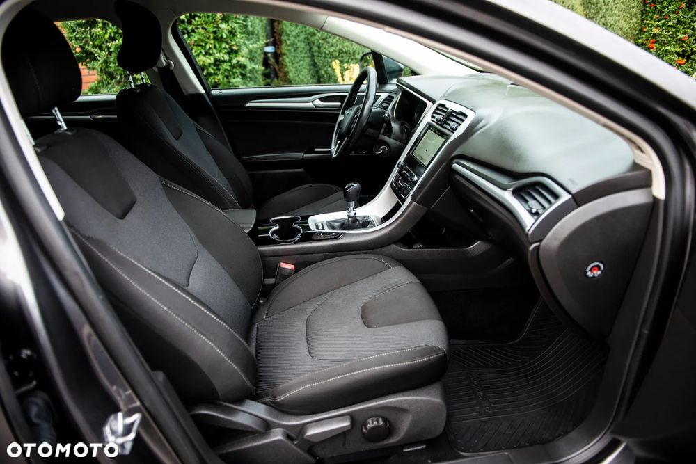 Ford Mondeo 2.0 EcoBlue Business Edition - 38