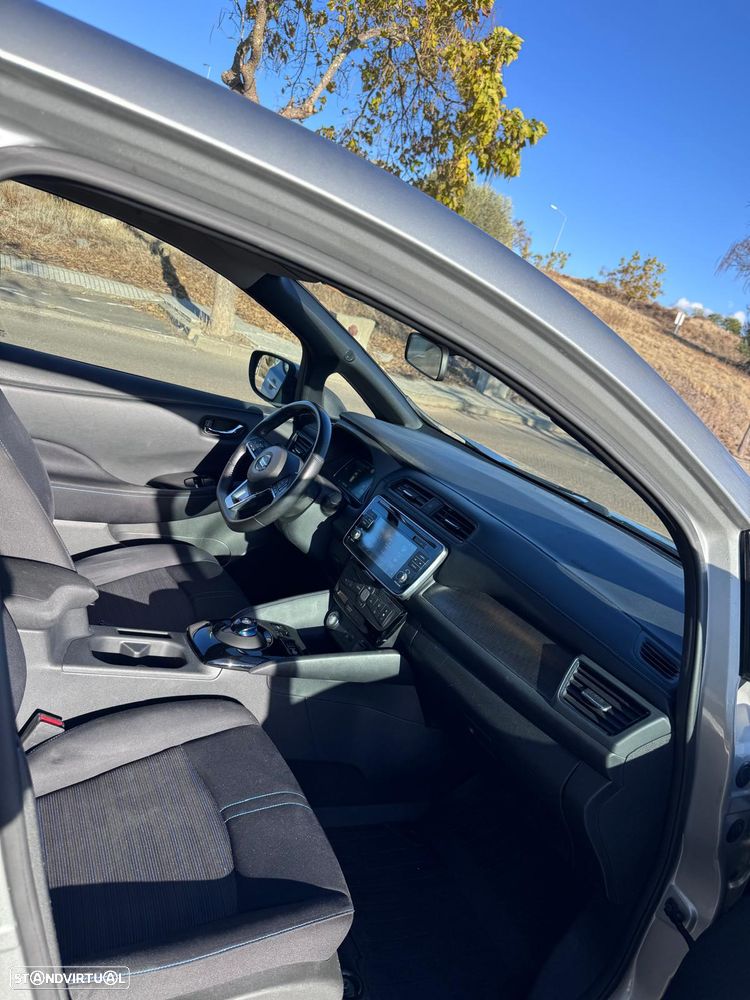Nissan Leaf - 9